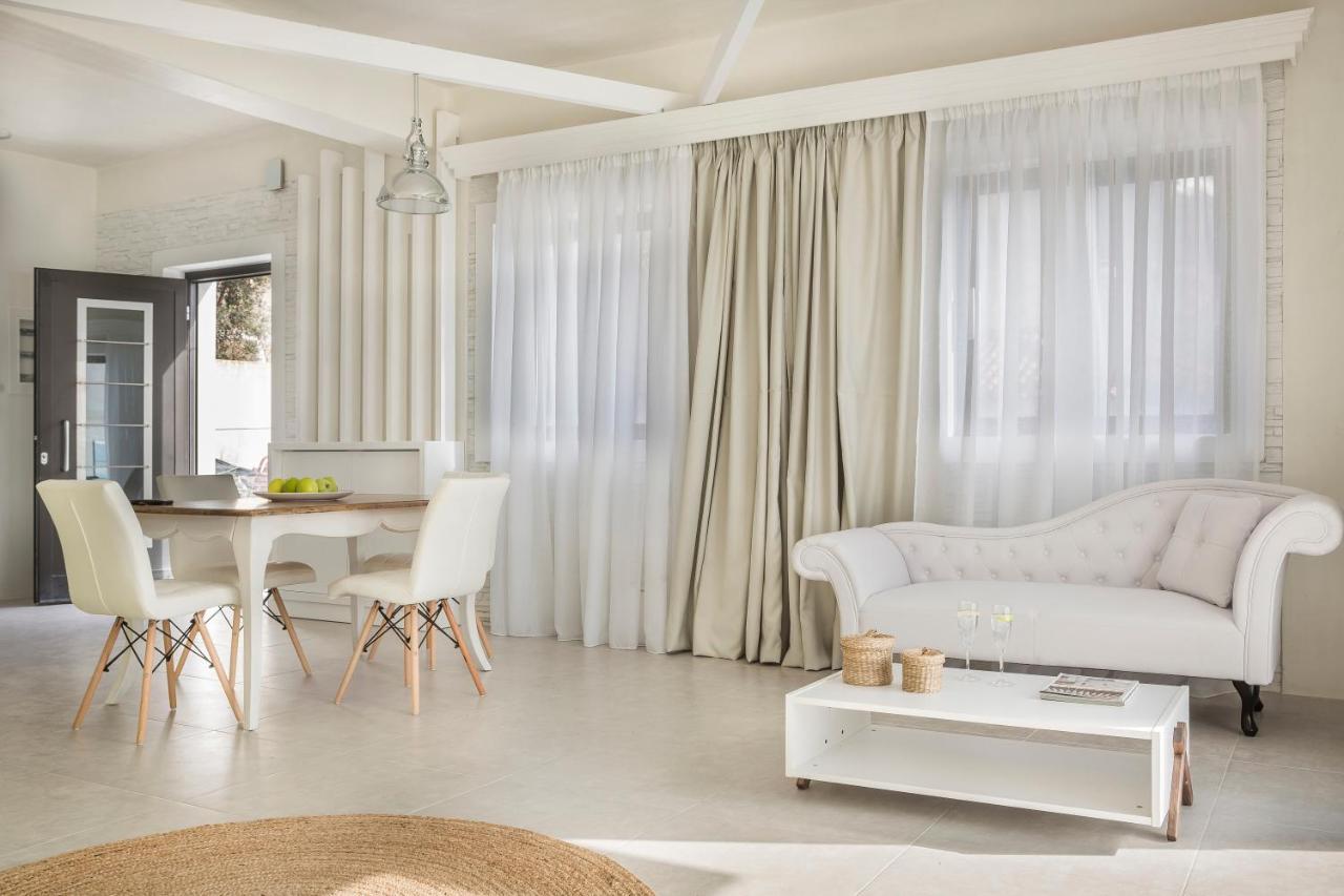 Suites Minetos Vlachata Luaran gambar